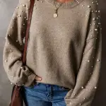 Women'S Round Neck Knitted Pullover with Pearl Decoration